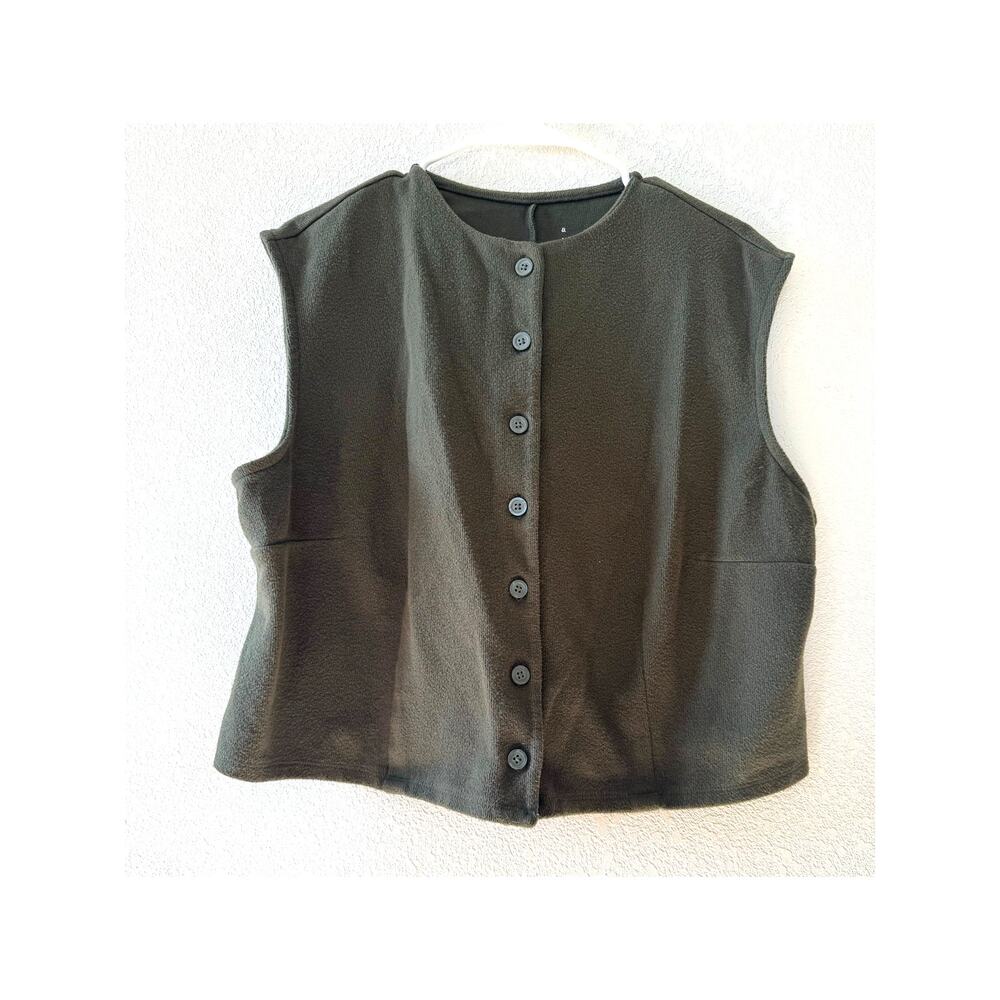 A New Day Women’s XXL Button Front Sweater Vest Olive Green Cap Sleeve